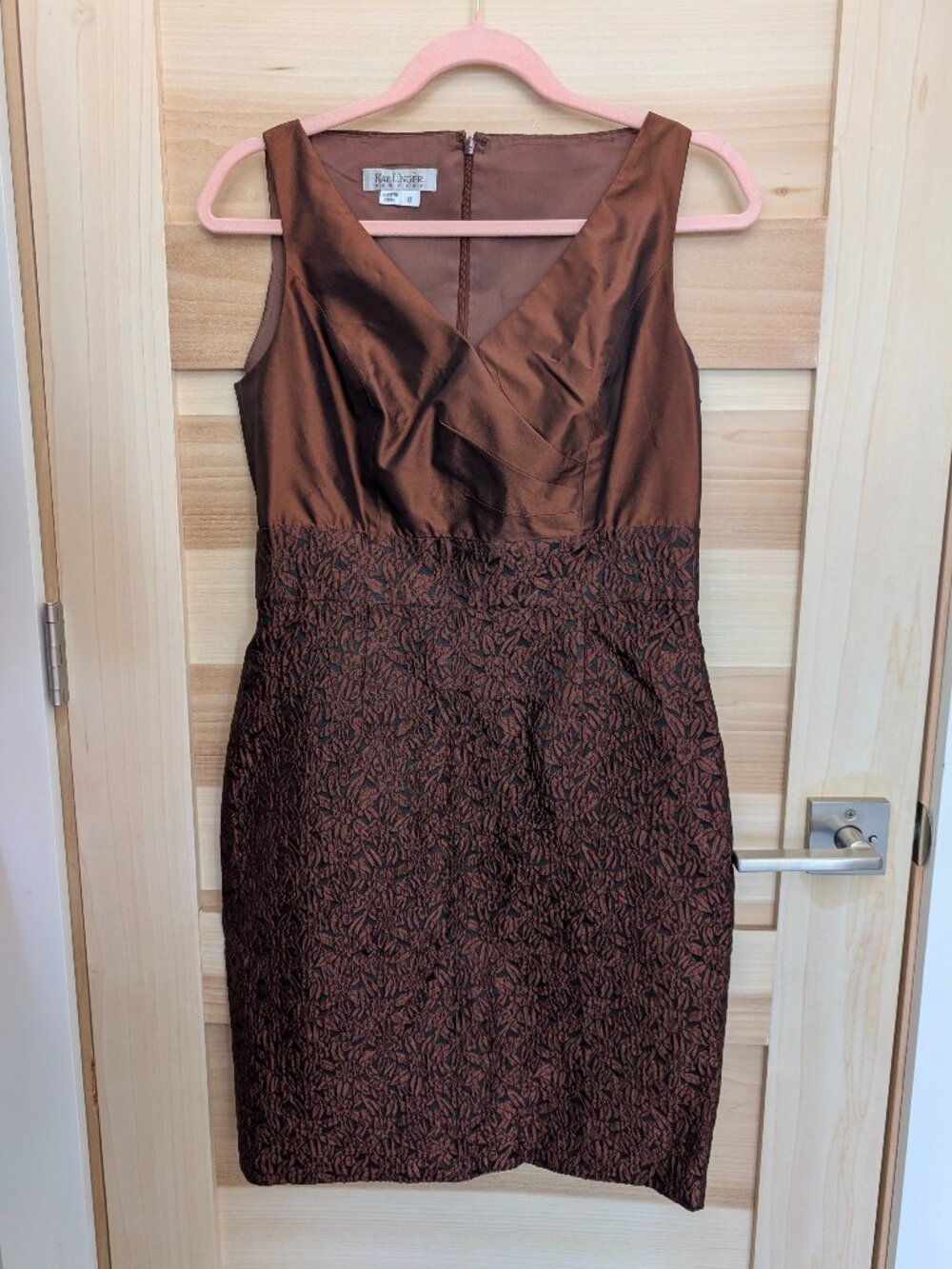 Kay Unger Dress Size 8 copper rust with floral pattern